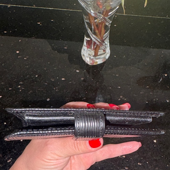 Louis Vuitton Black Epi Leather Wallet in GUC. - Picture 13 of 14